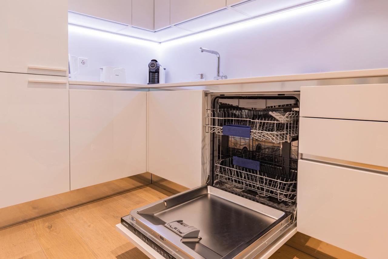 Liberdade Elegance W/Rooftop Pool By Lovelystay Lisboa Extérieur photo